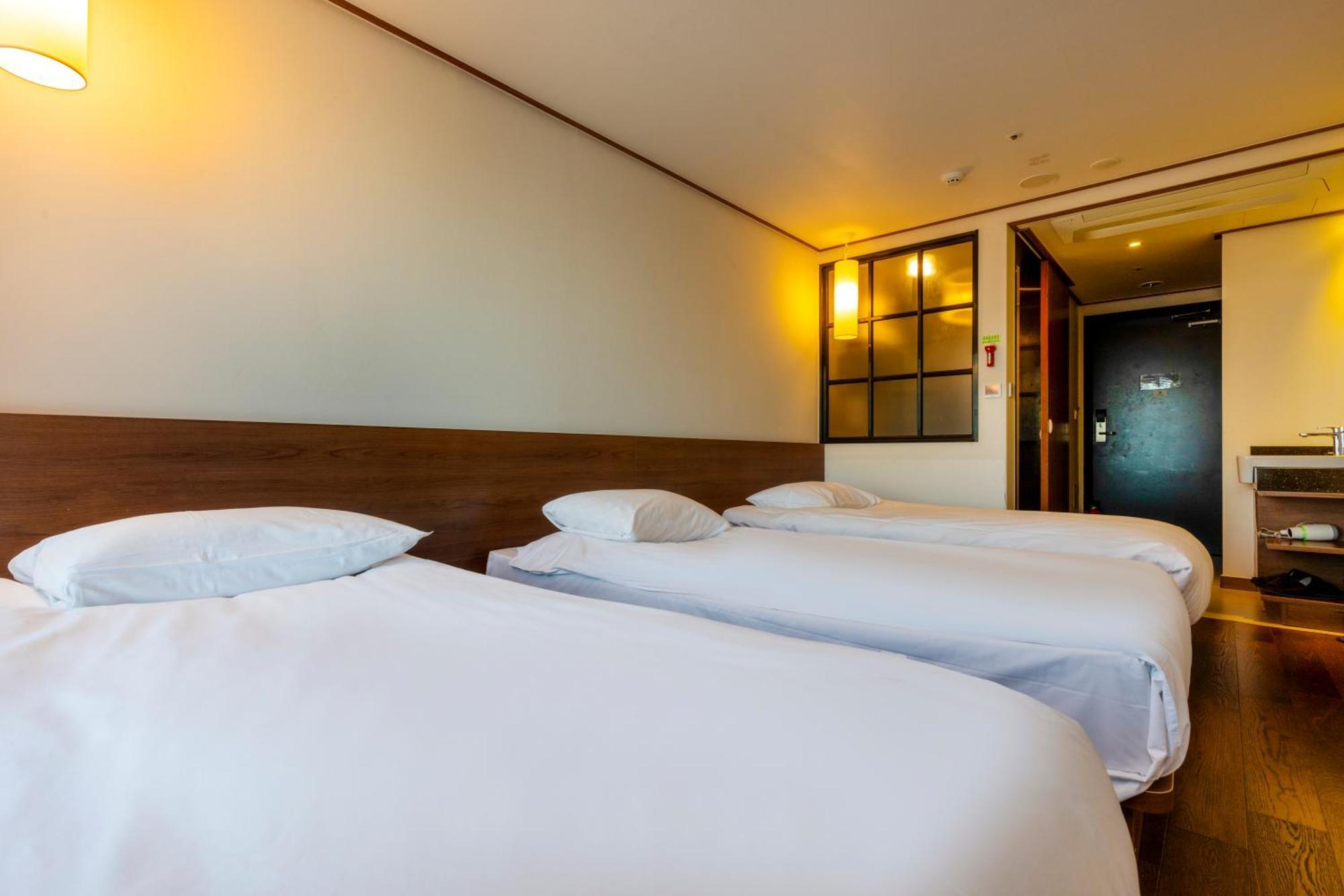 Tamara Jeju Hotel Seogwipo-stad Buitenkant foto