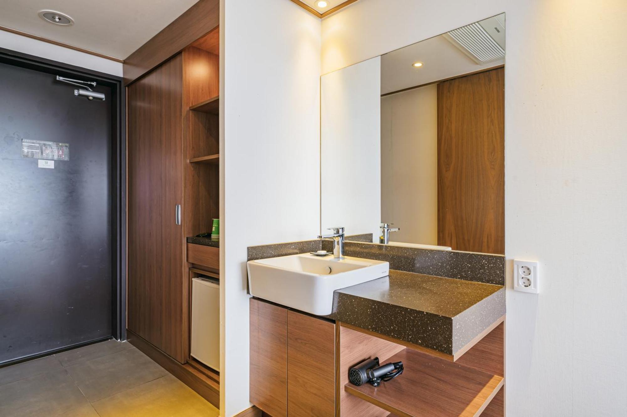 Tamara Jeju Hotel Seogwipo-stad Buitenkant foto