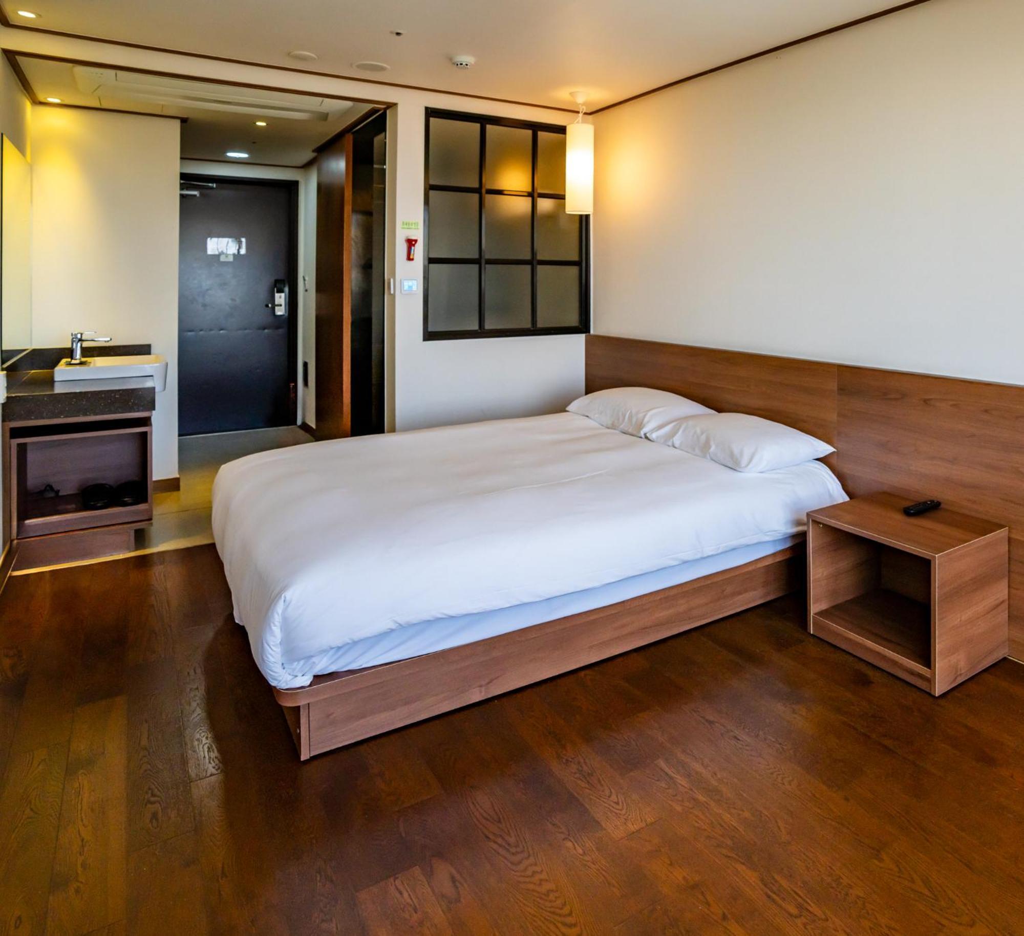 Tamara Jeju Hotel Seogwipo-stad Buitenkant foto