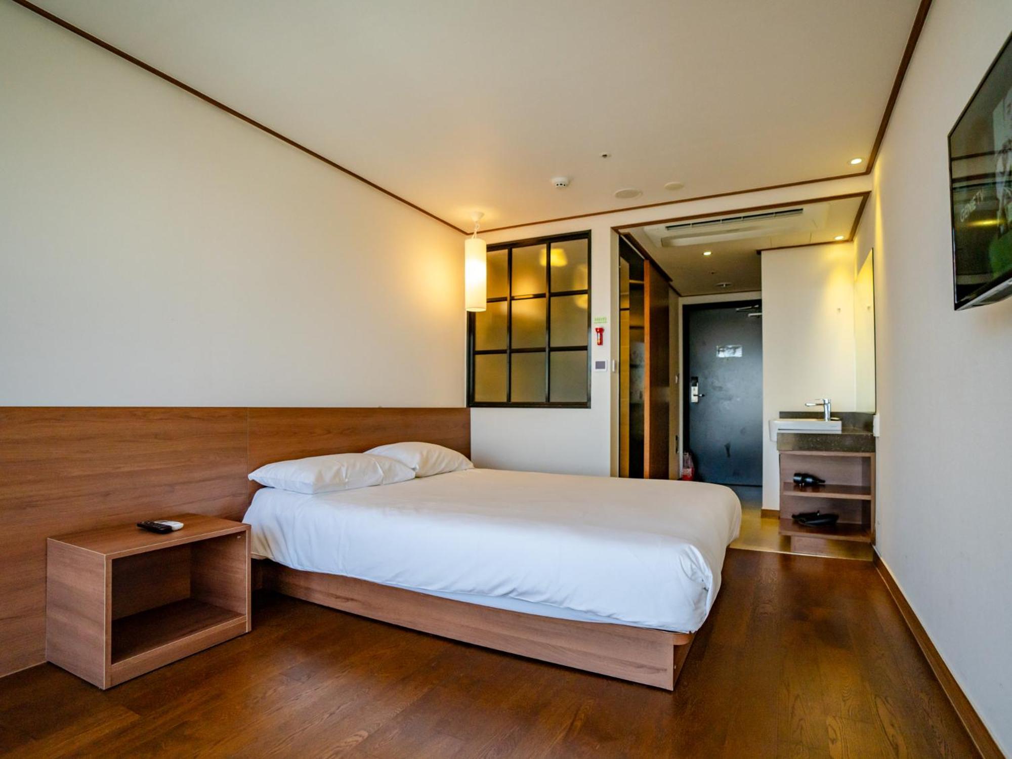 Tamara Jeju Hotel Seogwipo-stad Buitenkant foto